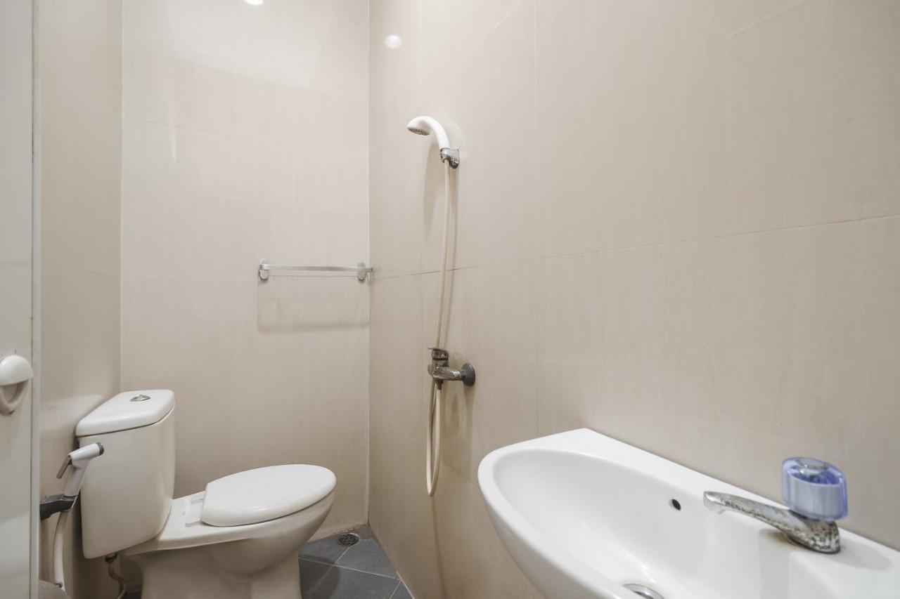 فندق Reddoorz Syariah Near Sultan Syarif Kasim II Airport بيكانبارو المظهر الخارجي الصورة